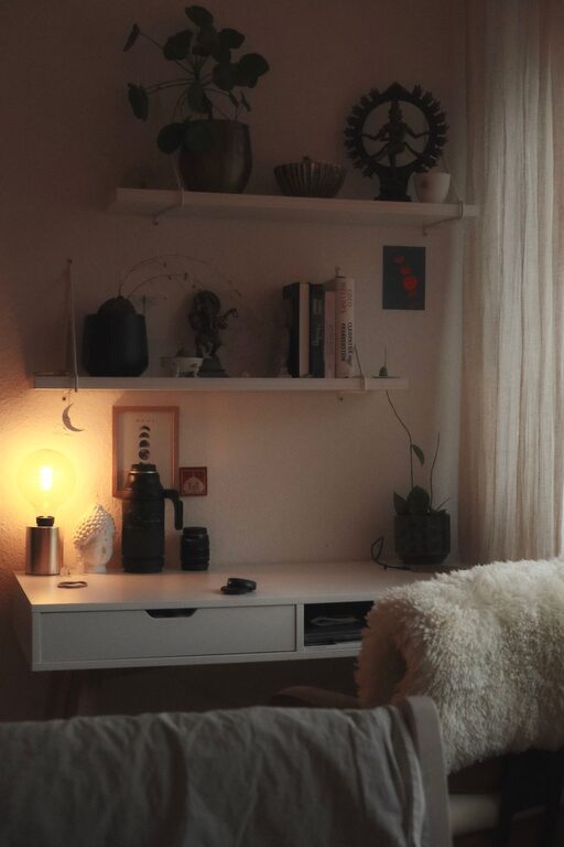 Tips for Creating a Relaxing and Productive Home Workspace